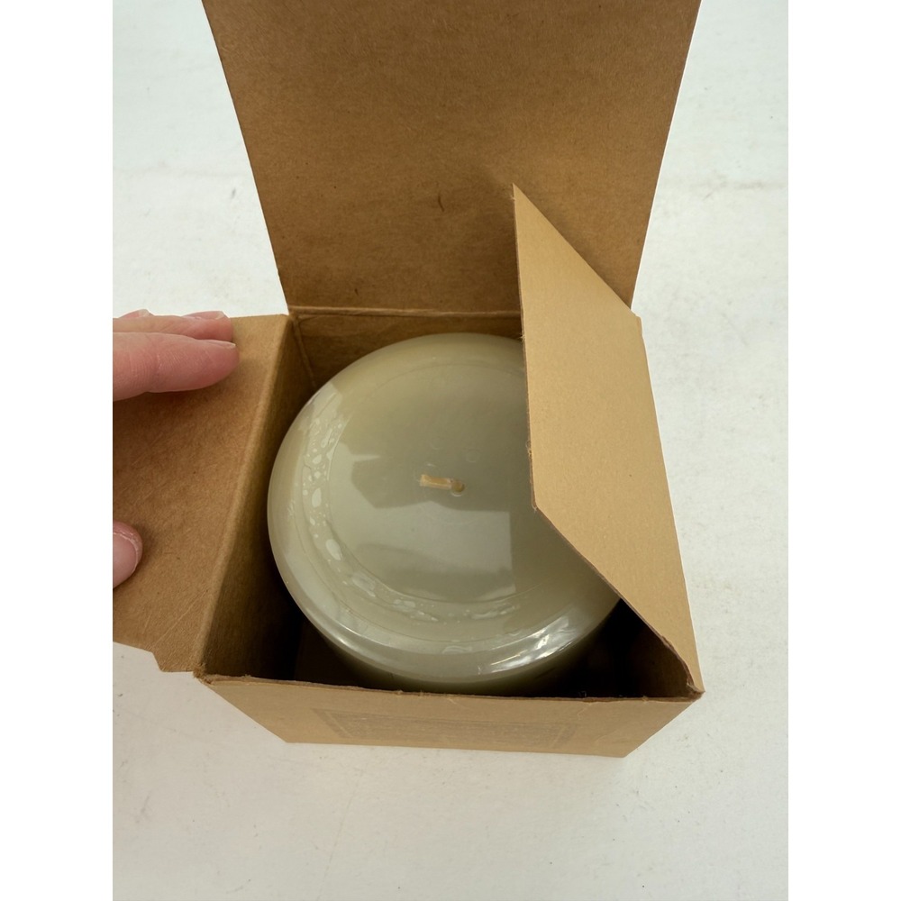 LONGABERGER 70145 PINT SIZE‎ PILLAR Candle Crisp Cucumber NEW 2.5" tall